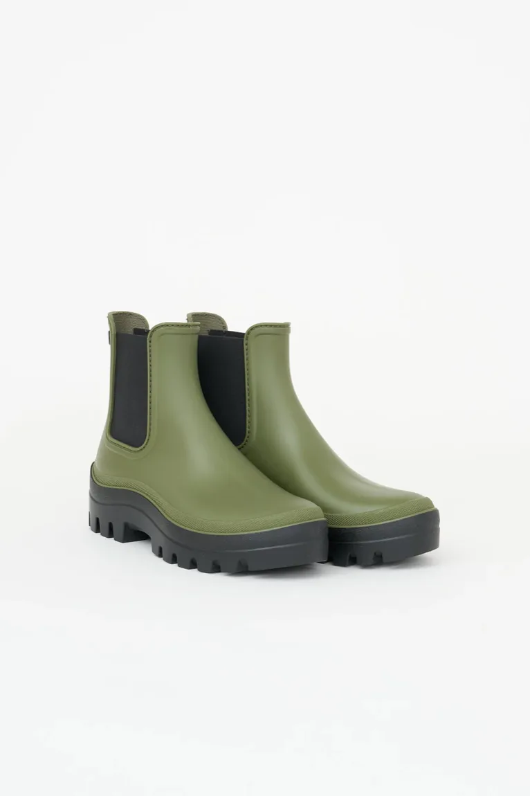BOOTS Grey