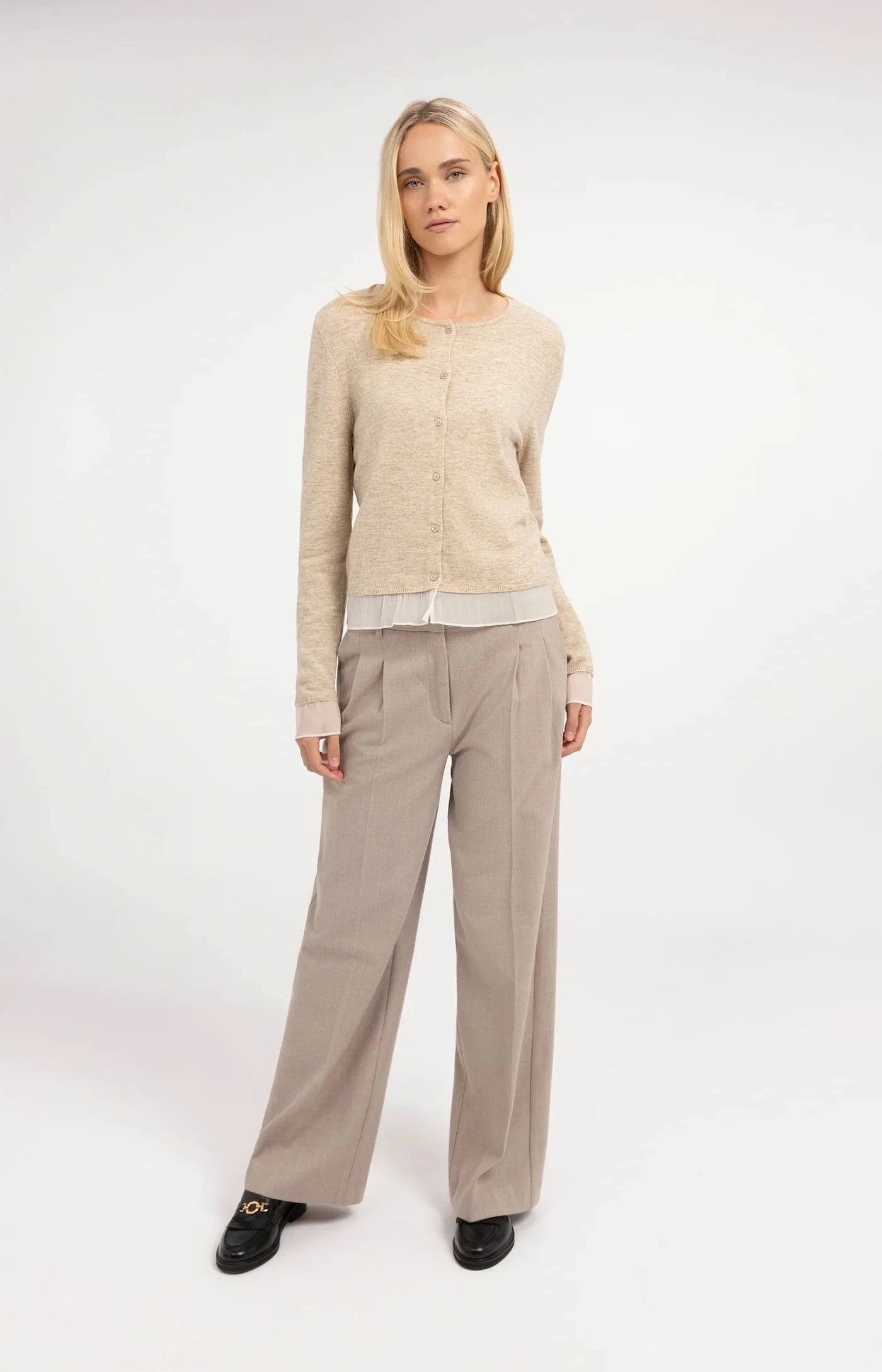 TAILLEUR À PINCES PANTS Beige